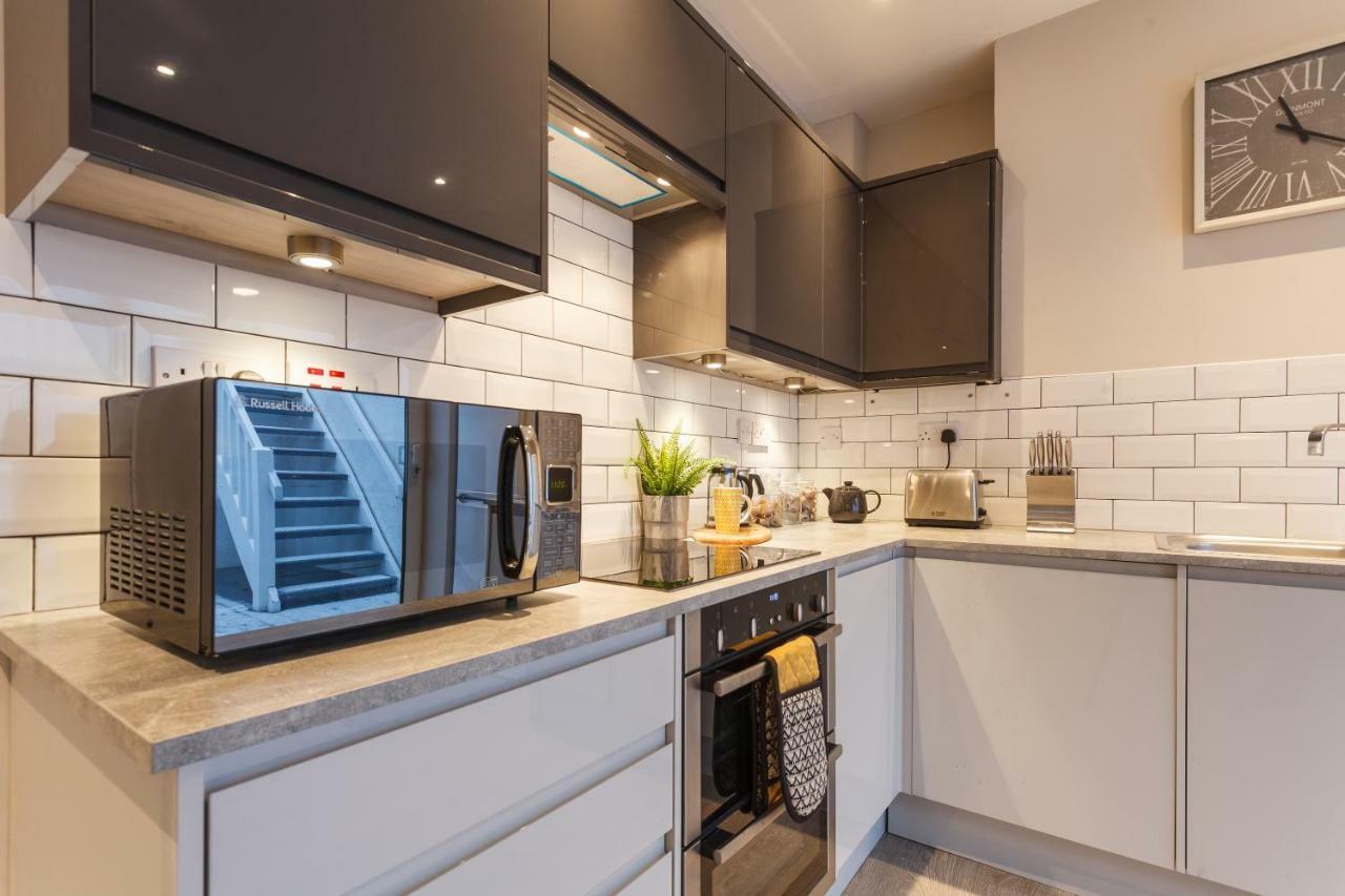 Apartament Stylish Town Centre House - 300Mbps, Parking & Sunny Decking Bournemouth Zewnętrze zdjęcie