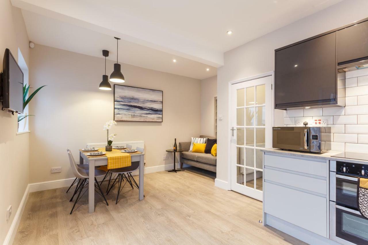 Apartament Stylish Town Centre House - 300Mbps, Parking & Sunny Decking Bournemouth Zewnętrze zdjęcie