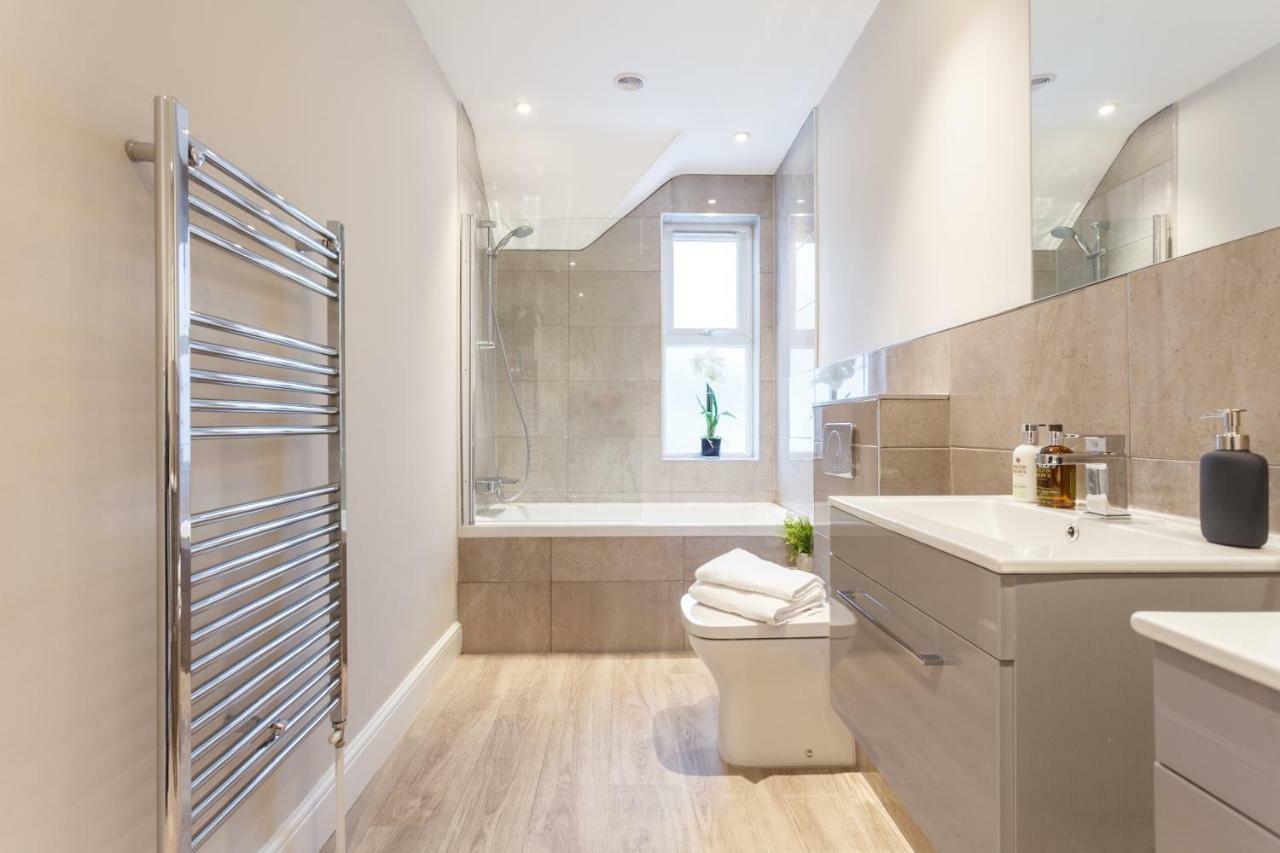 Apartament Stylish Town Centre House - 300Mbps, Parking & Sunny Decking Bournemouth Zewnętrze zdjęcie
